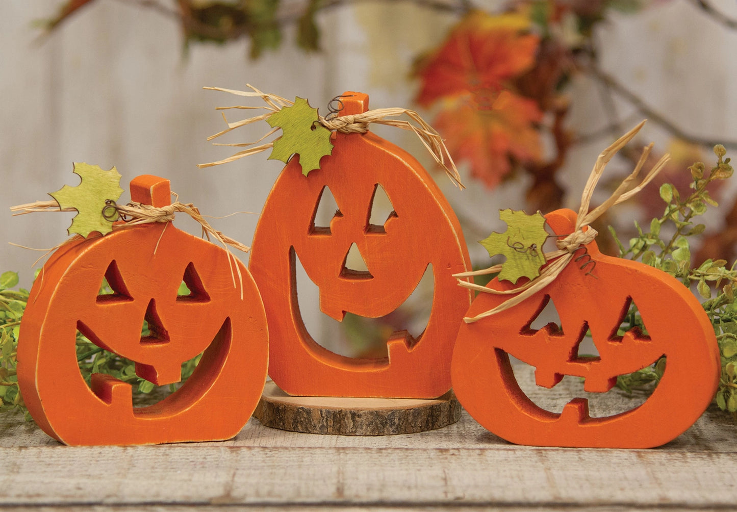 Wooden Pumpkin sitters set of 3