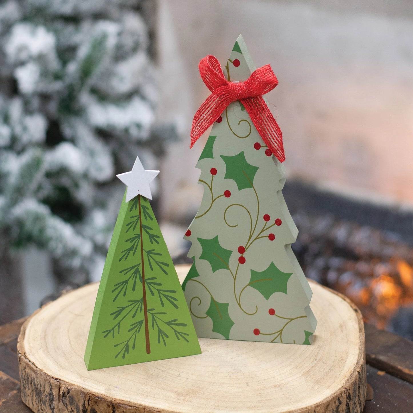 Holly and Star Chunky Tree Sitters Set of 2